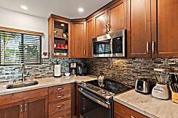 Kihei Beach 110 - Private kitchen