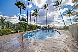 Kamaole Nalu 605 - Pool