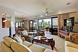 Makena Surf G-204 - Living area