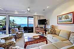 Makena Surf G-204 - Living area