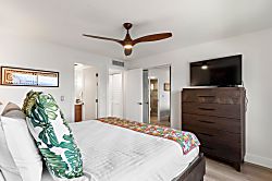 Kihei Beach Condo #510 - Room