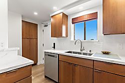 Kihei Beach Condo #510 - Private kitchen