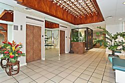 Waikiki Park Heights #1105