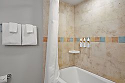 Marriott Maui Ocean Club 1BR Oceanfront Suite