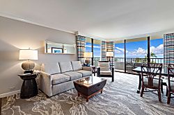 Marriott Maui Ocean Club 1BR Oceanfront Suite