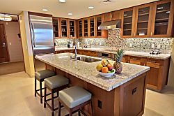 Hyatt Residence Club Ka'anapali 2BR Oceanfront Upp