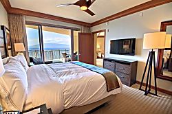 Hyatt Residence Club Ka'anapali 2BR Oceanfront Upp