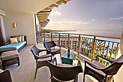 Hyatt Residence Club Ka'anapali 2BR Oceanfront Upp