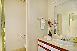 Prince Kuhio Studio 214