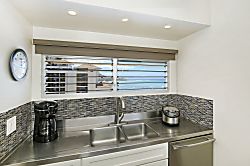 Waikiki Shore Waikiki Shore #1208