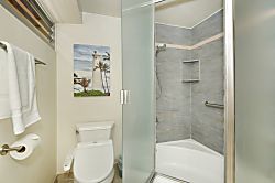 Waikiki Shore Waikiki Shore #1208