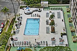 Waikiki Banyan #2609-T2