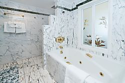 Royal Garden Penthouse 25th Floor