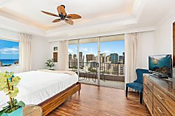 Royal Garden Penthouse 25th Floor