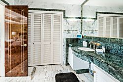 Royal Garden Penthouse 25th Floor