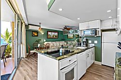 Kamaole Nalu 106 - Private kitchen