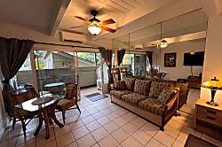 Kihei Bay Surf #144 - Living area