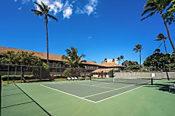 Kihei Bay Surf #144 - Sport court