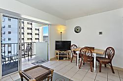 Waikiki Park Heights #1511
