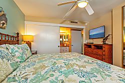Sugar Beach Resort 121 - Room
