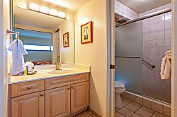 Sugar Beach Resort 612 - Bathroom
