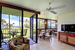 Kihei Surfside 211 - Living area