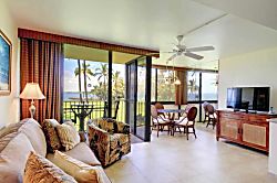 Kihei Surfside 211 - Living area