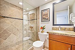 Kihei Beach 406 - Bathroom