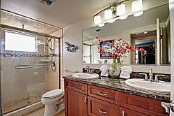 Royal Mauian 601