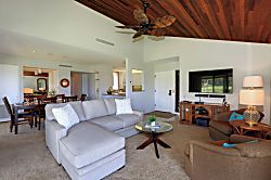 Wailea Elua 2304 - Living area