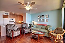 Sugar Beach Resort 329 - Living area