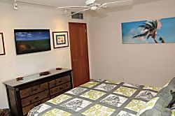 Kihei Beach Condo 303 - Room