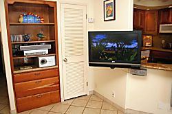 Kihei Beach Condo 303 - Interior