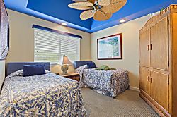 Kahaluu Beach Villas 303