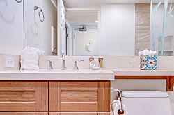Kihei Beach 207 - Bathroom