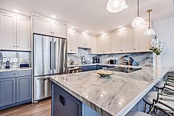 Kihei Beach 207 - Private kitchen