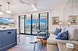 Kihei Beach 207 - Living area