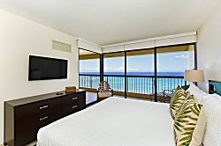 Waikiki Beach Tower #2302