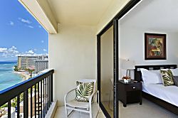 Waikiki Beach Tower #2302