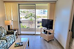 Maui Banyan 1 BR/2 BA