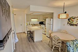 Maui Banyan 1 BR/2 BA