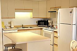 Maui Banyan 1 BR/2 BA