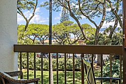 Maui Vista 2220 - Property grounds