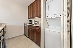Maui Vista 2220 - Interior