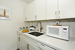 Waikiki Skytower #1803