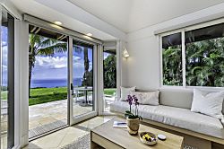 Kilauea Oceanfront Luxury Cottage