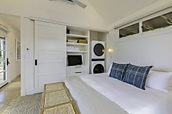 Kilauea Oceanfront Luxury Cottage