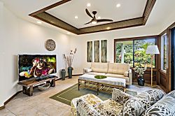 Keauhou Estates Hale Beachglass 5