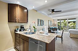 Whaler at Kaanapali Beach 0514