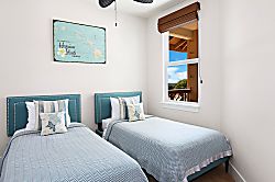 Pili Mai at Poipu 15C